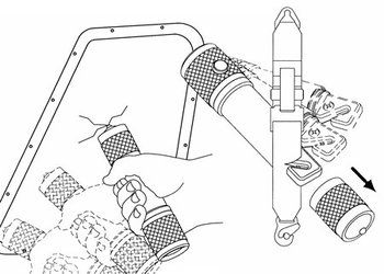 Egress Tool / Flashlight Assembly