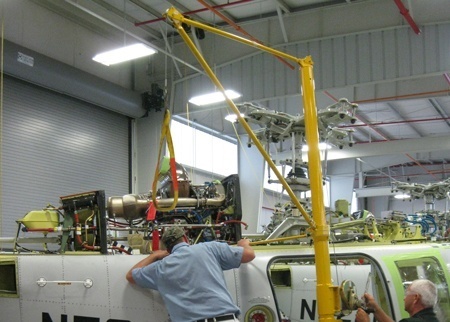 Bell 407 Portable Maintenance / Engine Crane